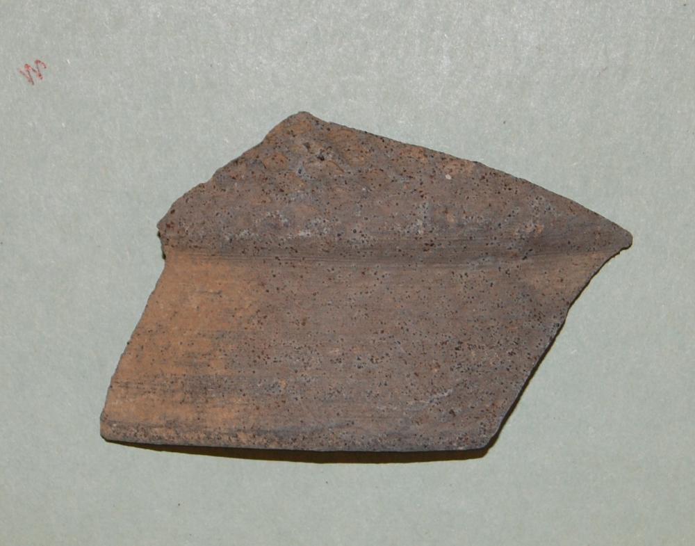 图片[1]-modified potsherd BM-2005-0525.5-China Archive