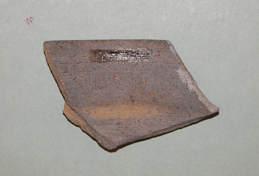 图片[2]-modified potsherd BM-2005-0525.5-China Archive