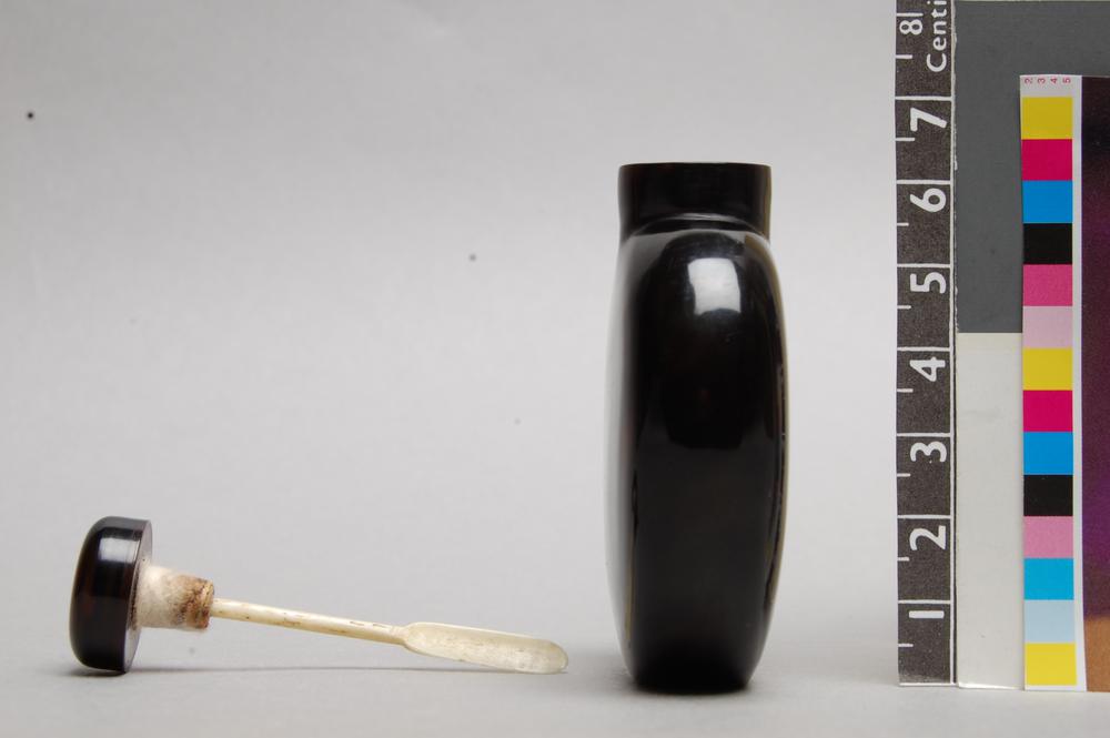 图片[3]-snuff-bottle BM-1945-1017.402-China Archive