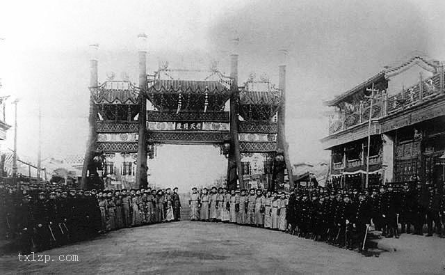 图片[4]-Old photos of the whole process of the 1908 Puyi’s accession to the throne ceremony-China Archive