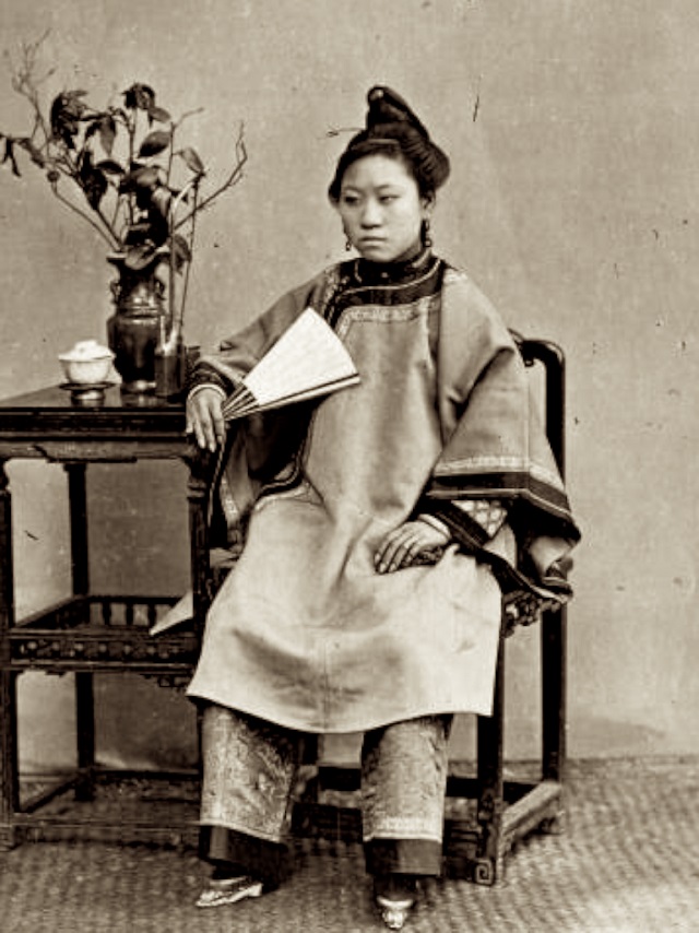 图片[5]-Old photos of purdah women in the late Qing Dynasty-China Archive