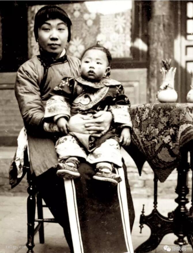 图片[2]-Old photos | Real photos of official women in the late Qing Dynasty-China Archive