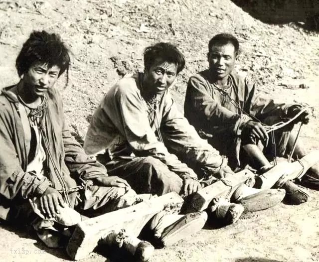 图片[14]-Old photos of prisoners in the late Qing Dynasty. The violent punishment is shocking-China Archive