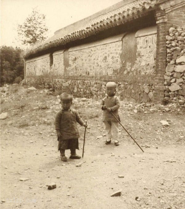 图片[3]-A group of old photos of children from different places in the late Qing Dynasty-China Archive