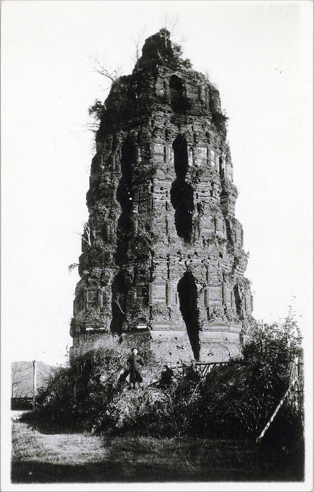 图片[1]-Old photos of Leifeng Pagoda in the late Qing Dynasty and the early Republic of China-China Archive