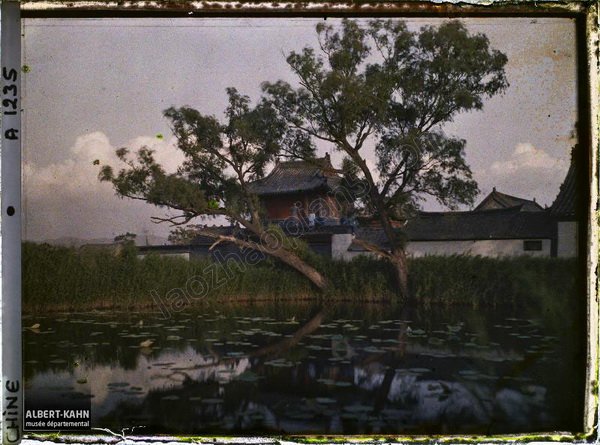 图片[2]-The earliest color photo of Huibo Tower of Daming Lake in Jinan, Shandong Province in 1913-China Archive