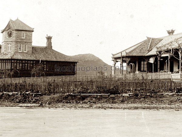 图片[2]-Image of Weihua Yong Camp in Weihai, Shandong in 1901, taken by Luxon-China Archive