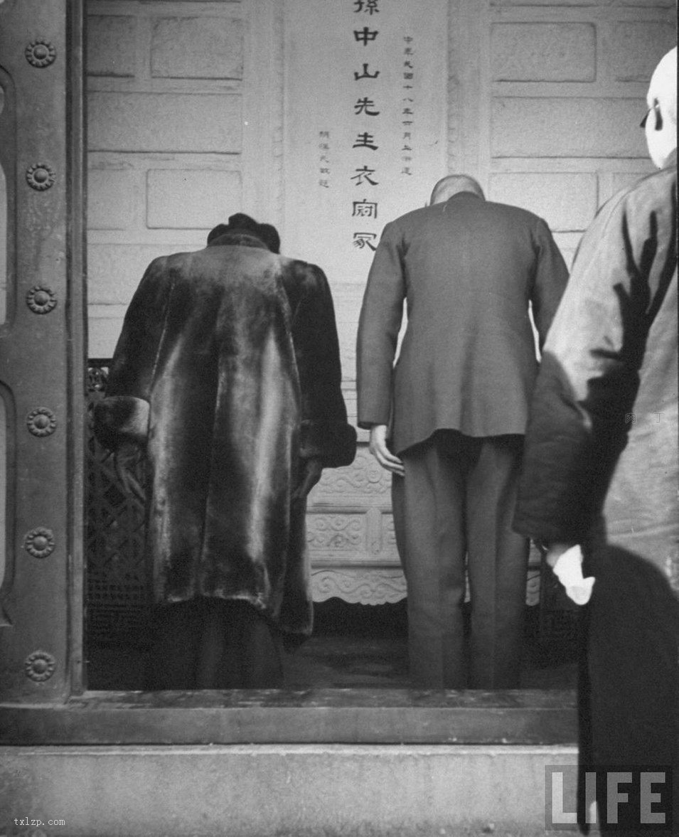 图片[8]-Group photos of Chiang Kai shek and Song Meiling’s visit to Peiping in December 1945-China Archive