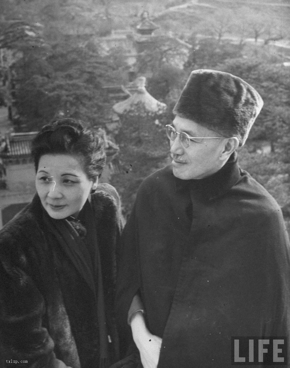图片[10]-Group photos of Chiang Kai shek and Song Meiling’s visit to Peiping in December 1945-China Archive