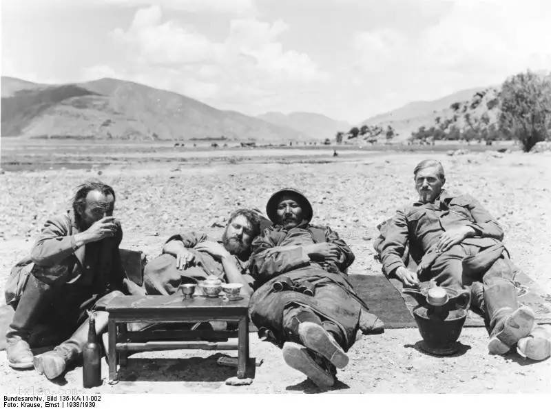 图片[1]-Old photo | 1938 German SS troops in Gyantse, Tibet-China Archive