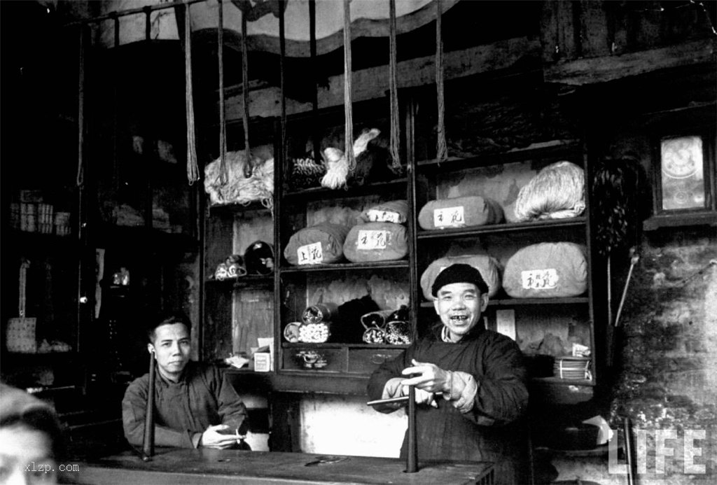 图片[1]-Old photos | Photos taken on the streets of Guangzhou in March 1949-China Archive