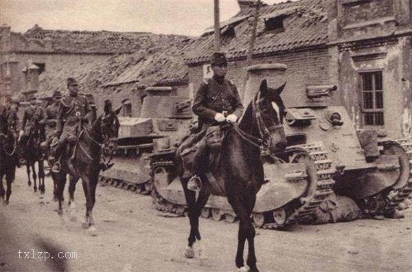 图片[1]-Old photos | Real photos of Japanese “devils” entering the village-China Archive