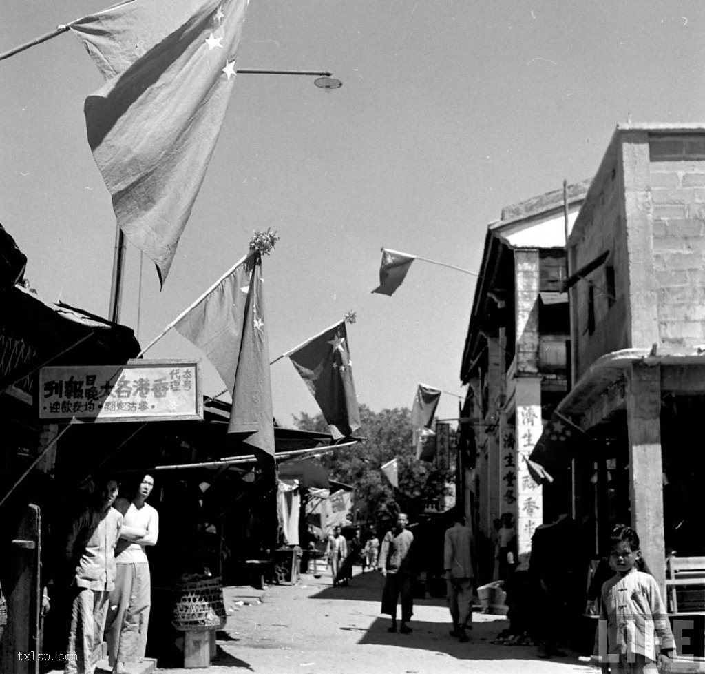 图片[4]-Old photo: Zhongying Street in Shenzhen in October 1949-China Archive