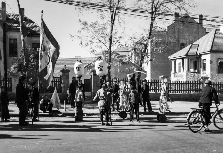 图片[6]-Old Photos of Qingdao Street Scenes in 1946 (Part 1)-China Archive