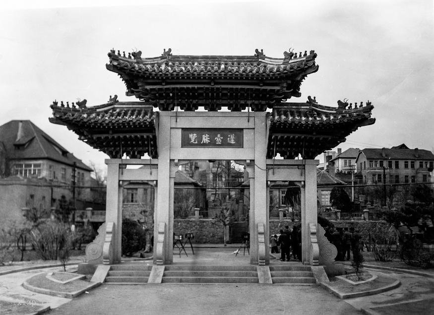 图片[18]-Old Photos of Qingdao Street Scenes in 1946 (Part 1)-China Archive