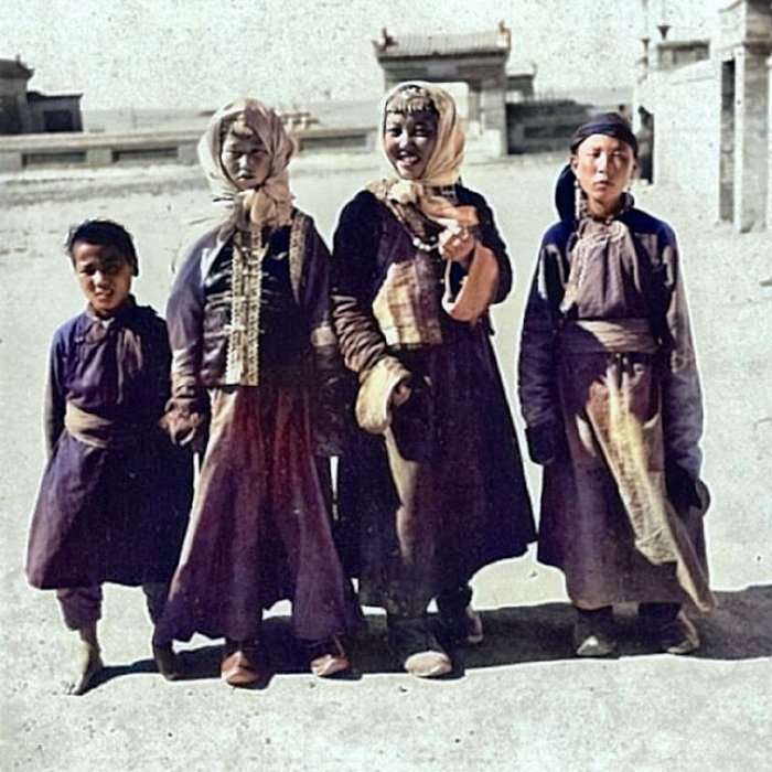 图片[3]-Old photo of Dewang Mansion, Sunit Right Banner, Inner Mongolia, 1939-China Archive