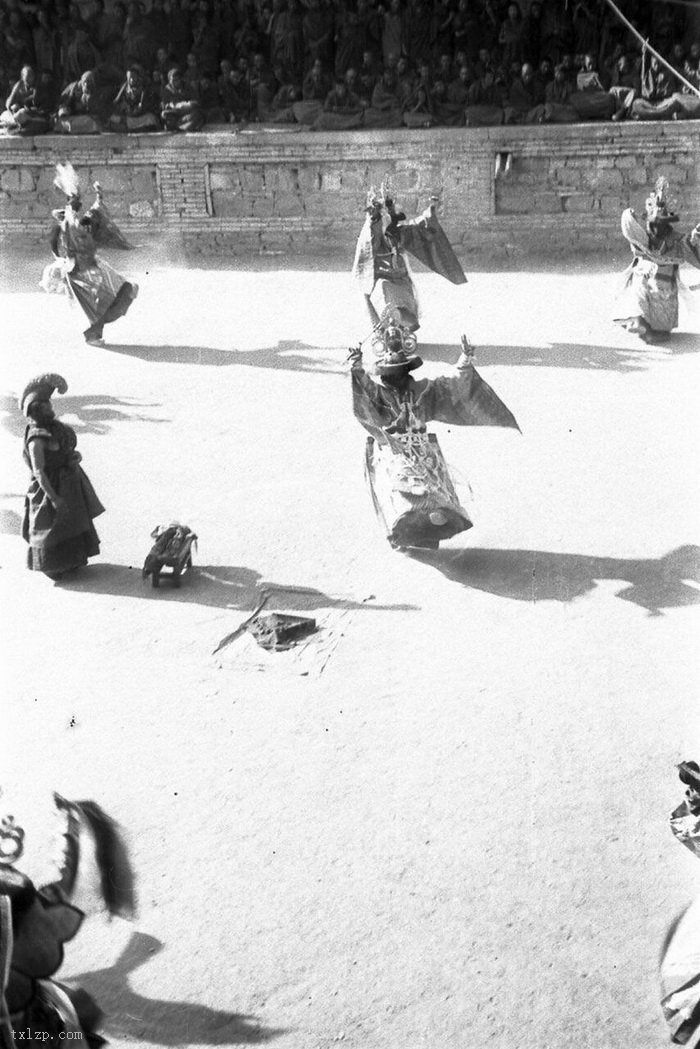 图片[7]-Picture of Lama’s Sacrificial Ceremony in Labrang Temple, Xiahe, Gansu in 1932-China Archive