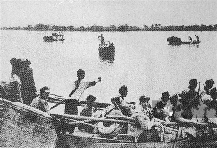 图片[2]-Photo of the River Crossing Campaign in 1949-China Archive