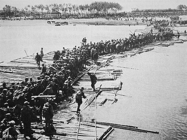 图片[5]-Photo of the River Crossing Campaign in 1949-China Archive