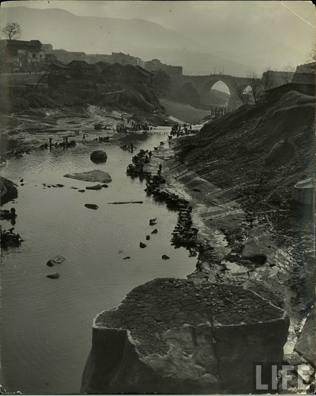 图片[2]-Old photo: The wonders of the Yangtze River in 1946-China Archive