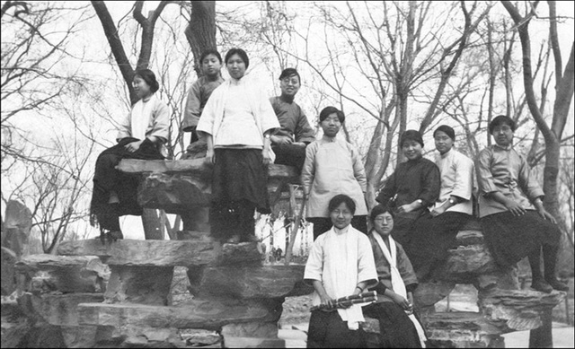 图片[2]-Old photos of Yanjing University in 1920s-China Archive