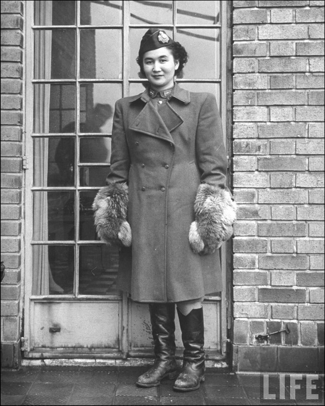 图片[5]-In 1940, Ariani Li Yingzi, the only female colonel in the national army, took a salutary photo-China Archive