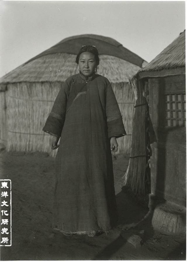 图片[12]-Old photos of Balin Right Banner in Inner Mongolia in 1920s, the style and features of grassland people 100 years ago-China Archive