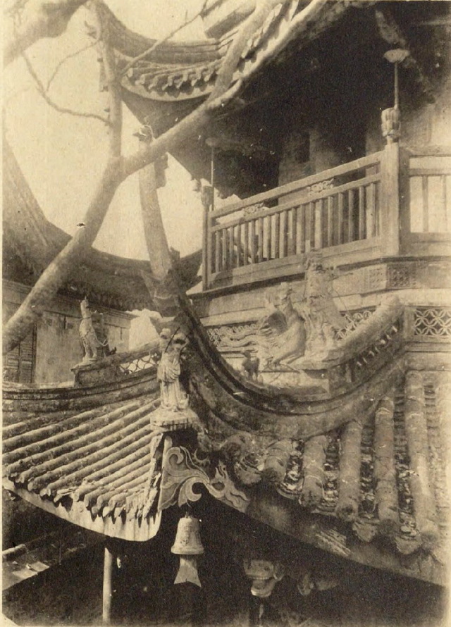 图片[4]-The old photo of Zhenjiang, Jiangsu in 1906. The beautiful scenery of Dinghui Temple, Ganlu Temple, Jinshan Temple a hundred years ago-China Archive