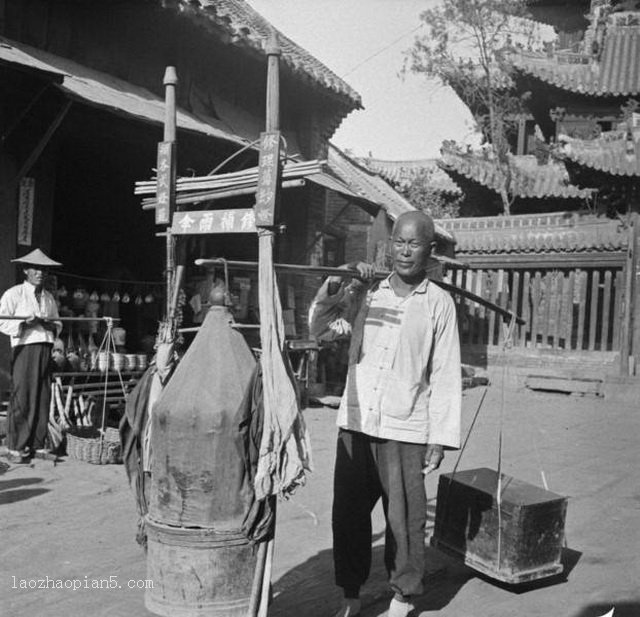 图片[1]-Old photos of street vendors in the Republic of China-China Archive