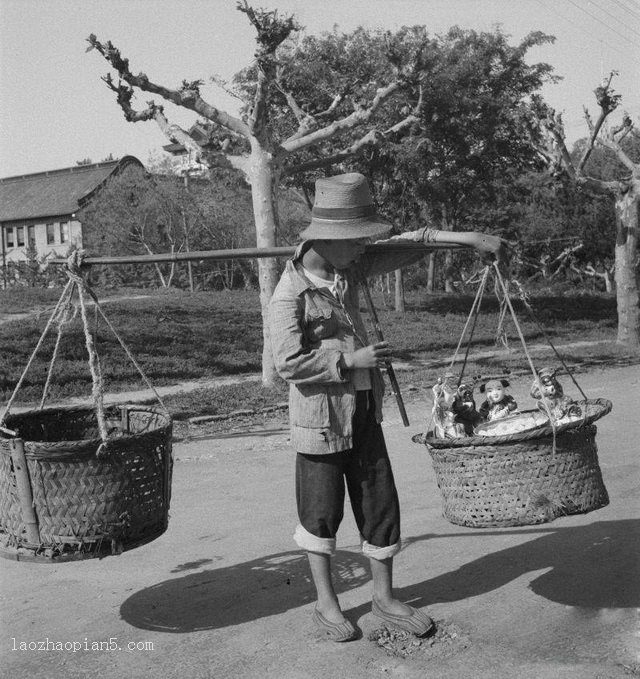 图片[3]-Old photos of street vendors in the Republic of China-China Archive