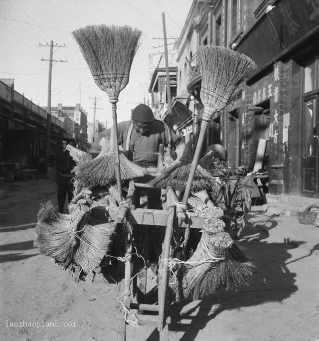 图片[2]-Old photos of street vendors in the Republic of China-China Archive