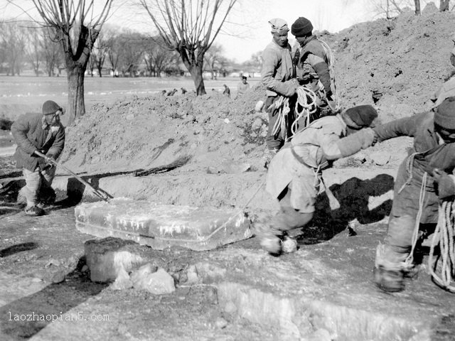 图片[7]-Old photos of the ice fetching man working site in Beijing in 1924-China Archive