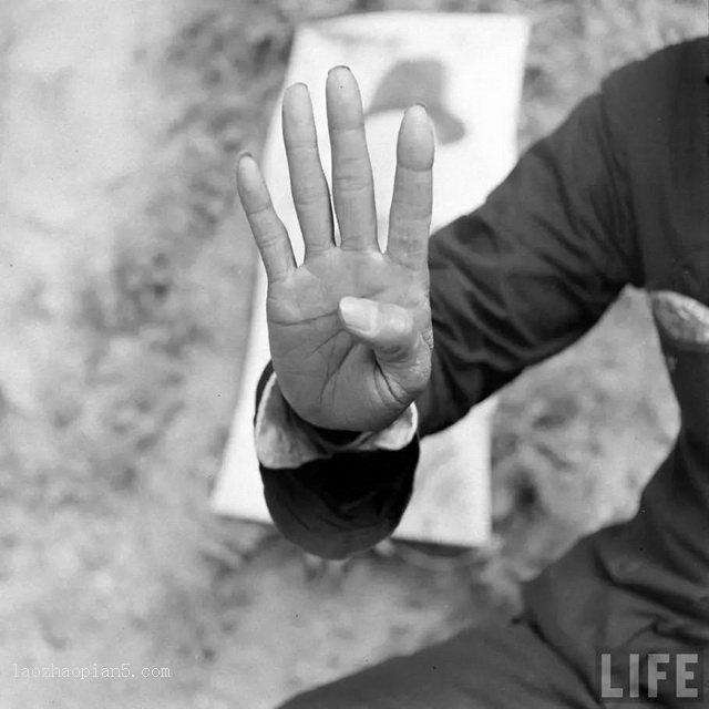 图片[28]-Picture taken on the spot of a fortune teller in Lintong, Shaanxi in 1947-China Archive