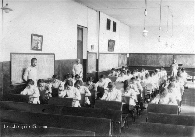 图片[1]-Old photos of girls’ study and life in Beijing Huiwen School in 1920-China Archive