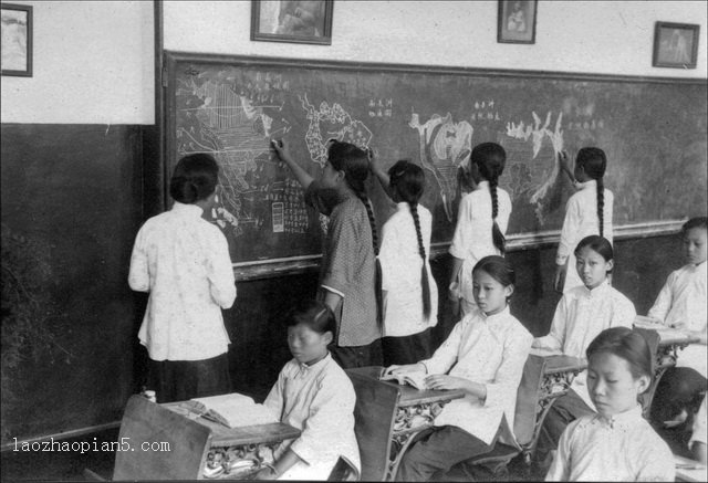 图片[3]-Old photos of girls’ study and life in Beijing Huiwen School in 1920-China Archive
