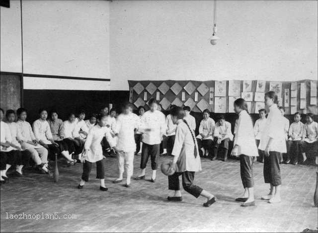 图片[5]-Old photos of girls’ study and life in Beijing Huiwen School in 1920-China Archive