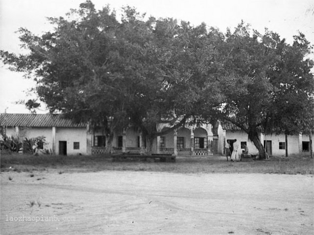 图片[8]-1932 Old Photo of Leizhou, Guangdong Ancient City Wall and Street View 90 Years ago-China Archive