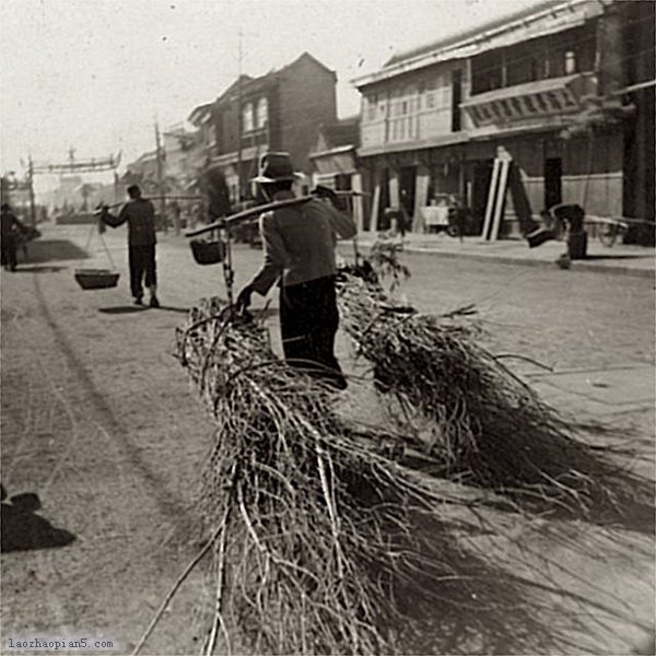 图片[17]-1939 Old photos of Drum Tower, Dragon Pavilion, Xiangguo Temple and Sihou Street in Kaifeng, Henan-China Archive