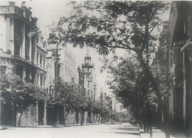 图片[1]-An old photo of Nanchang in the 1930s Eighty years ago, the Bayi Bridge, the rope golden tower of the East Lake, Nanchang-China Archive