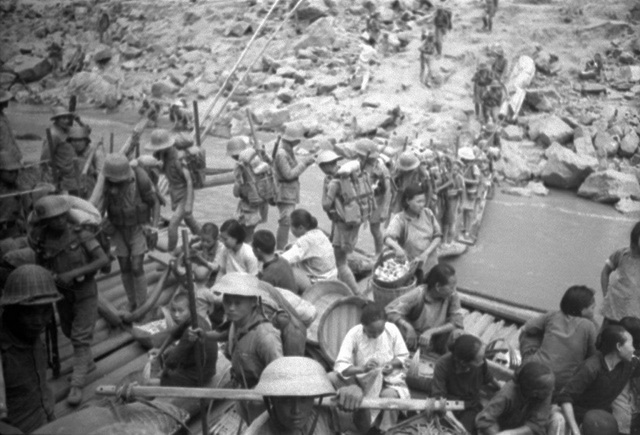 图片[22]-Old photos taken during the field training of new soldiers of the national army in Hubei in 1942-China Archive