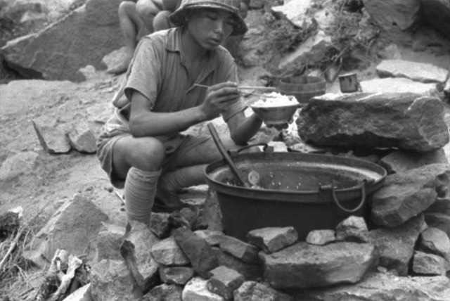 图片[7]-Old photos taken during the field training of new soldiers of the national army in Hubei in 1942-China Archive