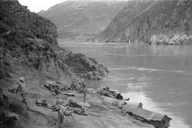 图片[13]-Old photos taken during the field training of new soldiers of the national army in Hubei in 1942-China Archive