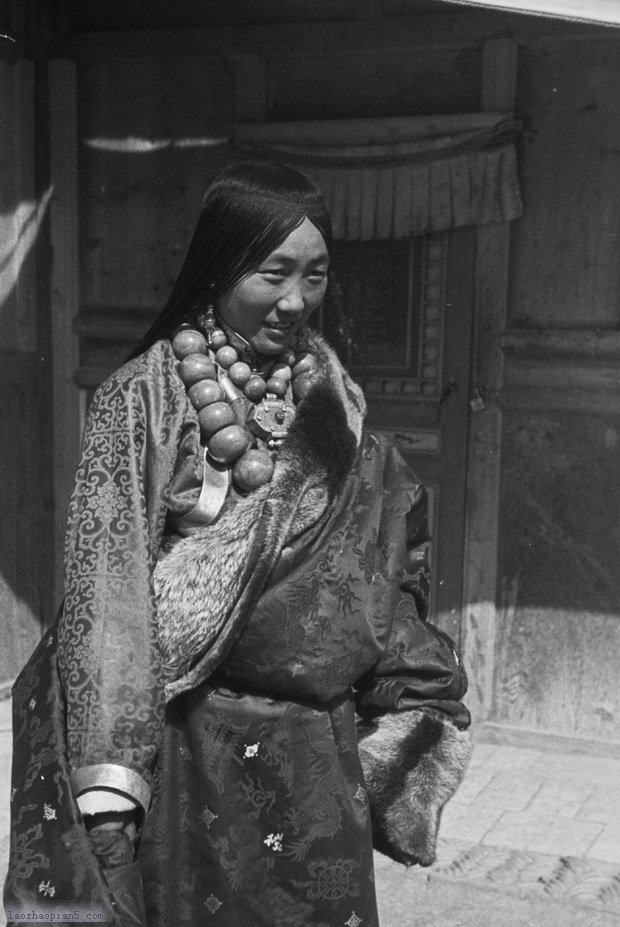 图片[3]-Recorded image of a Tibetan Mongolian intermarriage ceremony in Xiahe, Gansu in March 1943-China Archive