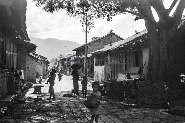 图片[3]-Old photos of Mengzi, Yunnan in 1938, the style and features of a prosperous and important town in southwest China-China Archive