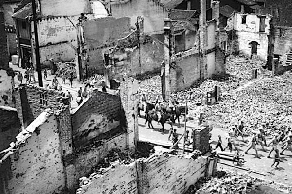 图片[5]-Old photos of Liuzhou, Guangxi in July 1945 The evil images of burning the whole city before the Japanese army withdrew-China Archive