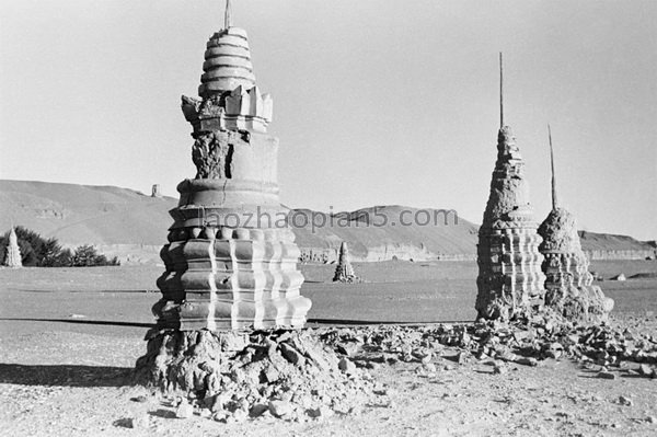 图片[6]-The old photos of Dunhuang, Gansu in 1943. The scenery of Mogao Grottoes in Dunhuang 80 years ago-China Archive