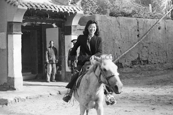 图片[4]-The old photos of Dunhuang, Gansu in 1943. The scenery of Mogao Grottoes in Dunhuang 80 years ago-China Archive