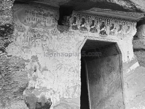 图片[17]-The old photos of Dunhuang, Gansu in 1943. The scenery of Mogao Grottoes in Dunhuang 80 years ago-China Archive