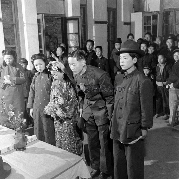 图片[4]-1947 Old photos of a wedding scene in Lintong, Shaanxi Province-China Archive