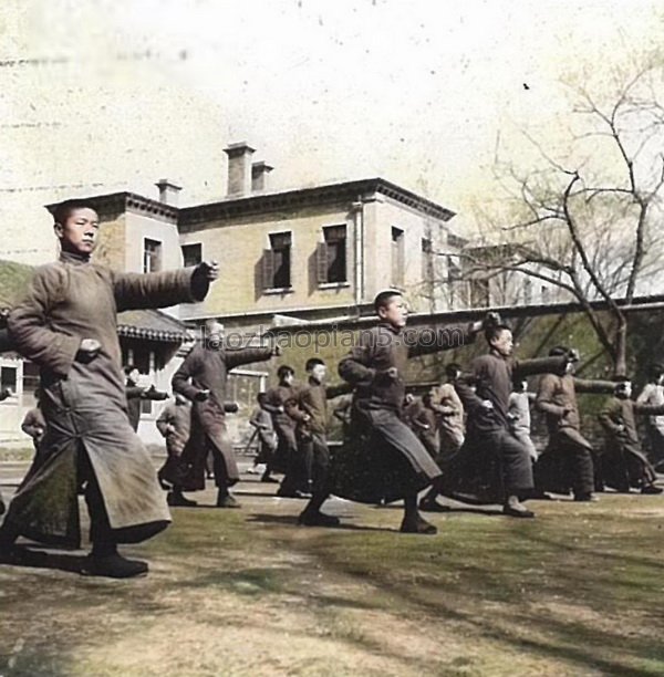 图片[12]-In 1938, people in Beijing took photos of civilian life. Women in the Eight Hutongs-China Archive